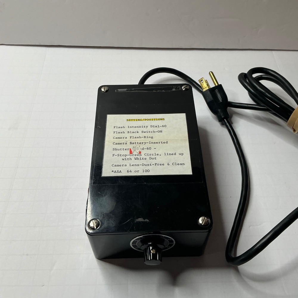 Lester A Dine Inc Clinical‎ Box Power Supply Model III 120 Volt Flash Unit